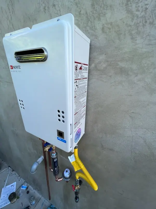 Tankless water heater installation for Deephaven homes